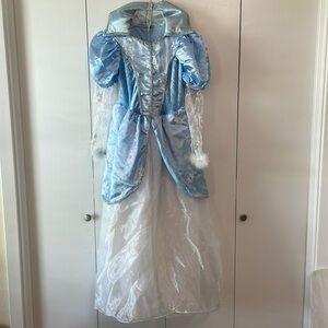 S-O-L-D
Blue and White Princess costume